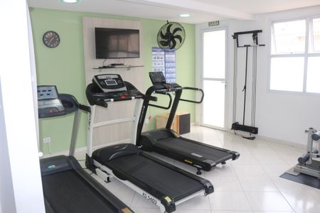 Apartamento para alugar com 67m², 2 quartos e 2 vagasÁrea comum - Academia