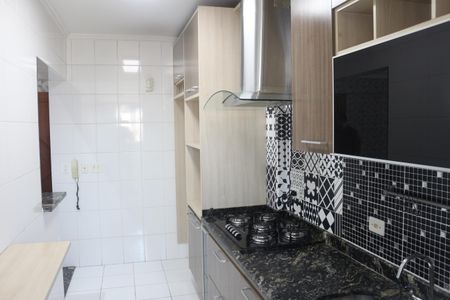 Apartamento para alugar com 67m², 2 quartos e 2 vagasCozinha
