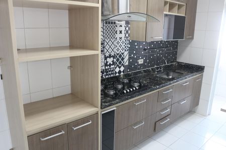 Apartamento para alugar com 67m², 2 quartos e 2 vagasCozinha