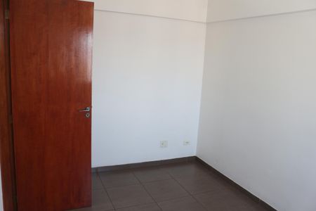 Apartamento para alugar com 67m², 2 quartos e 2 vagasQuarto