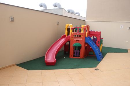 Apartamento para alugar com 67m², 2 quartos e 2 vagasÁrea comum - Playground