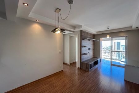 Sala de apartamento à venda com 2 quartos, 65m² em Vila Firmiano Pinto, São Paulo
