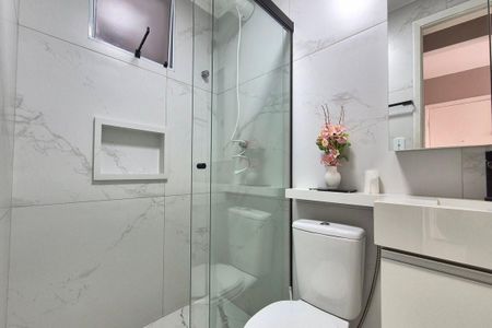 Banheiro de apartamento para alugar com 1 quarto, 49m² em Centro, Campinas