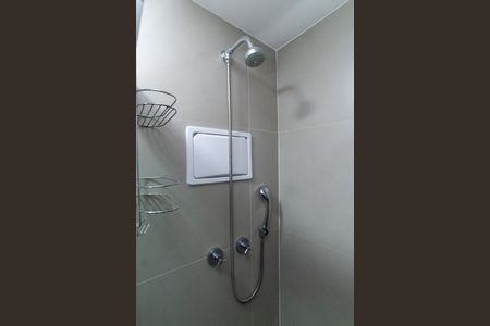 Banheiro de apartamento para alugar com 1 quarto, 27m² em Tucuruvi, São Paulo