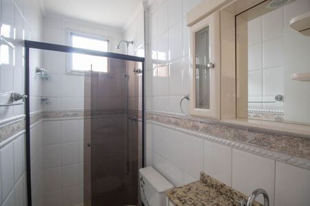 Apartamento para alugar com 73m², 2 quartos e 2 vagas Apartamento para alugar com 73m², 2 quartos e 2 vagasBanheiro da Suíte