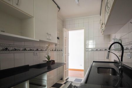 Apartamento para alugar com 73m², 2 quartos e 2 vagas Apartamento para alugar com 73m², 2 quartos e 2 vagasCozinha