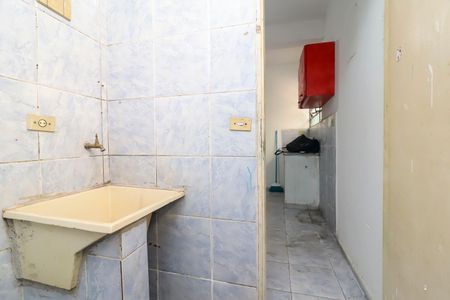 Casa para alugar com 25m², 1 quarto e sem vagaBanheiro