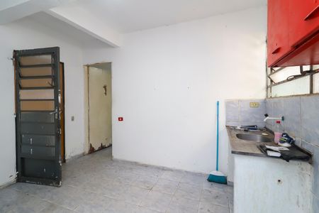 Casa para alugar com 25m², 1 quarto e sem vagaSala - Cozinha