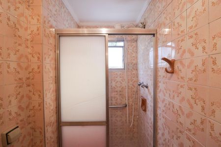 Apartamento à venda com 82m², 3 quartos e 2 vagas Apartamento à venda com 82m², 3 quartos e 2 vagasBanheiro social