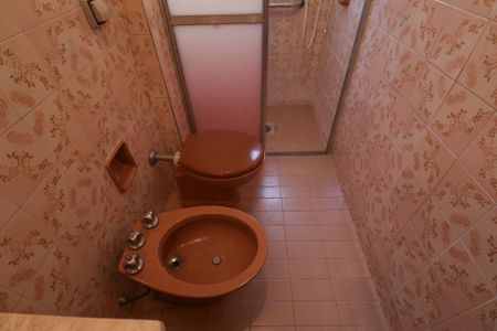 Apartamento à venda com 82m², 3 quartos e 2 vagas Apartamento à venda com 82m², 3 quartos e 2 vagasBanheiro social
