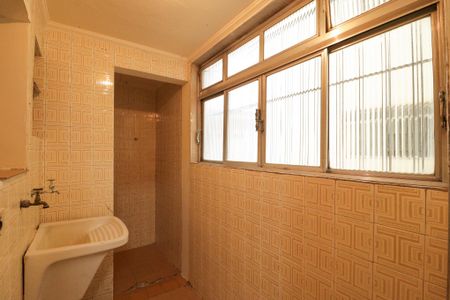 Apartamento à venda com 82m², 3 quartos e 2 vagas Apartamento à venda com 82m², 3 quartos e 2 vagasCozinha e Área de Serviço