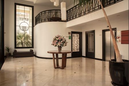 Apartamento à venda com 116m², 4 quartos e 3 vagasHall social