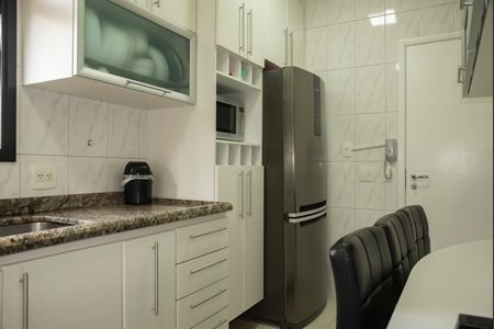 Apartamento à venda com 116m², 4 quartos e 3 vagasCozinha