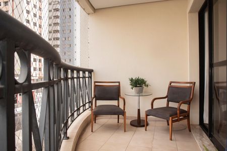 Varanda de apartamento à venda com 4 quartos, 116m² em Saúde, São Paulo