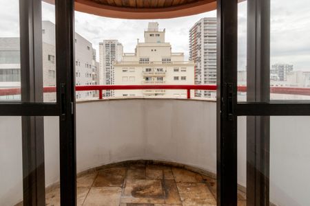 Apartamento para alugar com 79m², 2 quartos e 1 vaga Apartamento para alugar com 79m², 2 quartos e 1 vagaVaranda da Sala