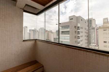 Apartamento para alugar com 79m², 2 quartos e 1 vaga Apartamento para alugar com 79m², 2 quartos e 1 vagaVaranda da Suíte