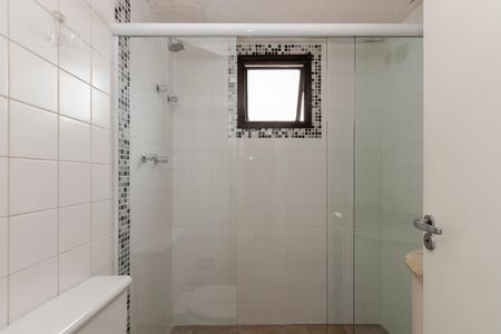 Apartamento para alugar com 79m², 2 quartos e 1 vaga Apartamento para alugar com 79m², 2 quartos e 1 vagaBanheiro da Suíte