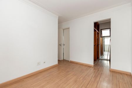 Apartamento para alugar com 79m², 2 quartos e 1 vaga Apartamento para alugar com 79m², 2 quartos e 1 vagaSuíte