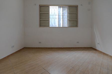 Quarto 1 de casa para alugar com 2 quartos, 130m² em Jardim das Bandeiras, Mogi das Cruzes
