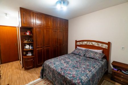 Suite de casa à venda com 3 quartos, 195m² em Chácara Inglesa, São Paulo