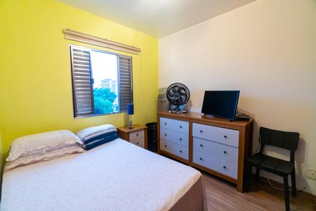Casa à venda com 195m², 3 quartos e 4 vagas Casa à venda com 195m², 3 quartos e 4 vagasQuarto 2