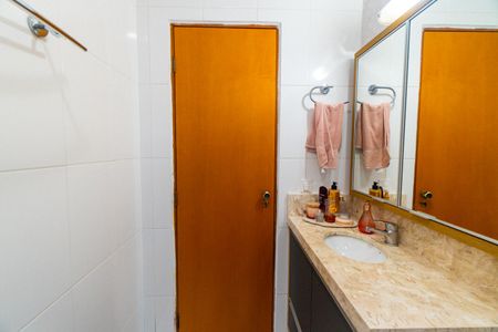 Banheiro da Suíte de casa à venda com 3 quartos, 195m² em Chácara Inglesa, São Paulo