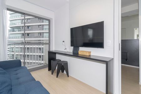Sala de apartamento para alugar com 1 quarto, 30m² em Vila Nova Conceição, São Paulo