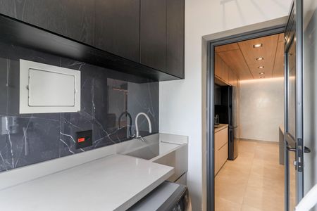 Apartamento à venda com 86m², 2 quartos e 1 vagaÁrea de Serviço