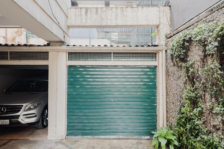 Apartamento para alugar com 195m², 3 quartos e 1 vagaGaragem