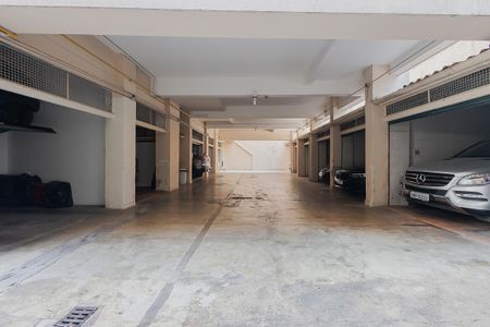 Apartamento para alugar com 195m², 3 quartos e 1 vagaGaragem