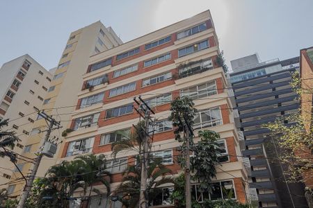 Apartamento para alugar com 195m², 3 quartos e 1 vagaFachada