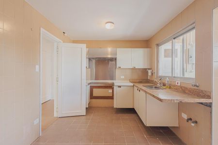 Apartamento para alugar com 195m², 3 quartos e 1 vagaCozinha