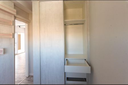 Apartamento para alugar com 72m², 2 quartos e 2 vagasQuarto