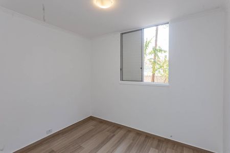Quarto 2 de apartamento para alugar com 2 quartos, 52m² em Jardim Maria Estela, São Paulo