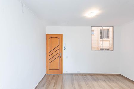 Sala de apartamento para alugar com 2 quartos, 52m² em Jardim Maria Estela, São Paulo