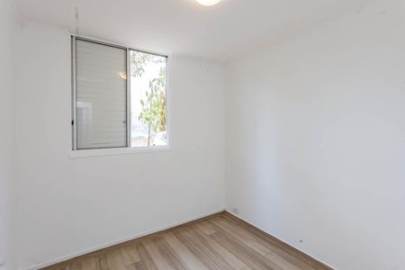 Quarto 1 de apartamento para alugar com 2 quartos, 52m² em Jardim Maria Estela, São Paulo