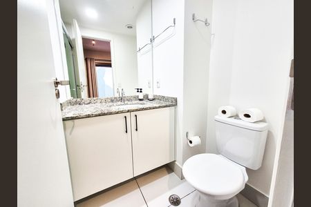 Studio para alugar com 25m², 1 quarto e sem vaga Studio para alugar com 25m², 1 quarto e sem vagaBanheiro
