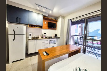 Studio para alugar com 25m², 1 quarto e sem vaga Studio para alugar com 25m², 1 quarto e sem vagaCozinha
