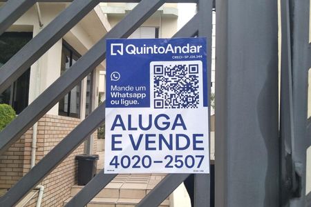 Apartamento à venda com 36m², 1 quarto e 1 vaga Apartamento à venda com 36m², 1 quarto e 1 vagaPlaca