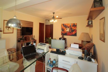 Casa à venda com 640m², 5 quartos e 4 vagasSala 2