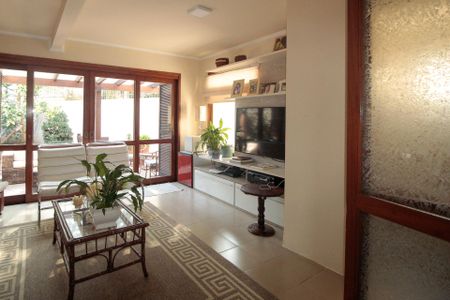 Casa à venda com 640m², 5 quartos e 4 vagasSala 3