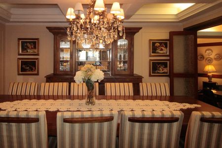 Casa à venda com 640m², 5 quartos e 4 vagasSala de Jantar