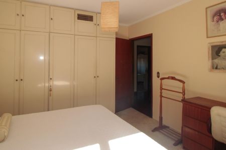 Casa à venda com 640m², 5 quartos e 4 vagasQuarto 1