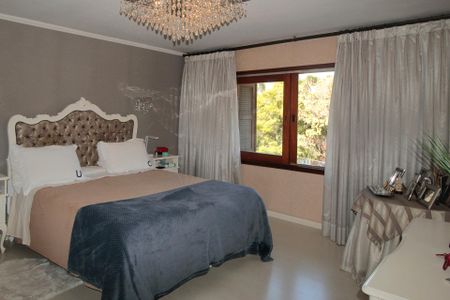 Casa à venda com 640m², 5 quartos e 4 vagasSuíte 