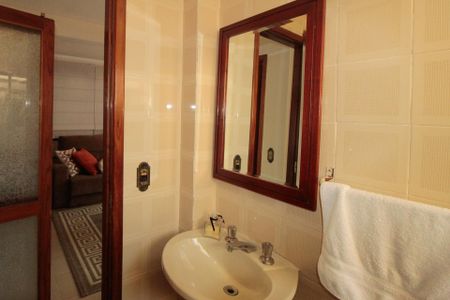 Casa à venda com 640m², 5 quartos e 4 vagasBanheiro 1