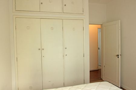 Apartamento para alugar com 190m², 3 quartos e sem vaga Apartamento para alugar com 190m², 3 quartos e sem vagaQuarto 1