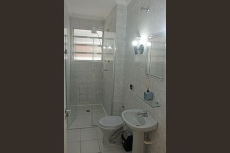 Apartamento para alugar com 190m², 3 quartos e sem vaga Apartamento para alugar com 190m², 3 quartos e sem vagaBanheiro