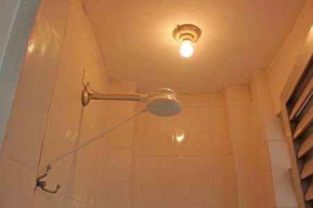 Apartamento para alugar com 190m², 3 quartos e sem vaga Apartamento para alugar com 190m², 3 quartos e sem vagaBanheiro de serviço