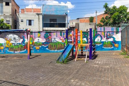 Apartamento à venda com 48m², 2 quartos e 1 vaga Apartamento à venda com 48m², 2 quartos e 1 vagaÁrea comum - Playground