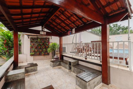 Casa à venda com 180m², 3 quartos e 2 vagas Casa à venda com 180m², 3 quartos e 2 vagasÁrea comum